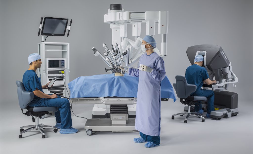 Surgery With IoT Robots Devices
